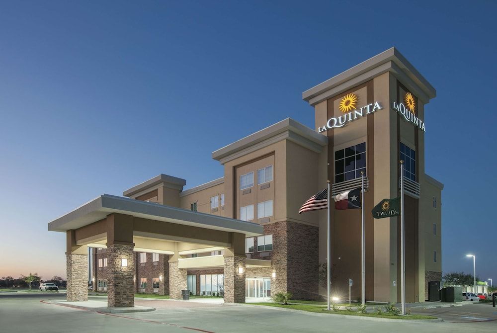 La Quinta Inn & Suites by Wyndham Kingsville 3 estrelas em Kingsville