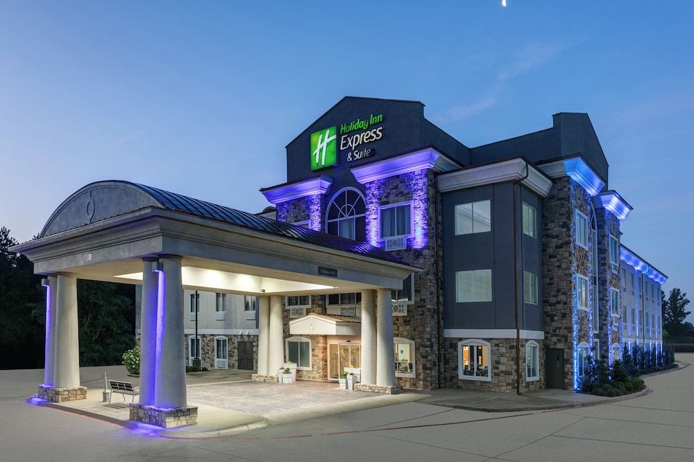 Holiday Inn Express & Suites Marshall by IHG 3 estrellas en Marshall