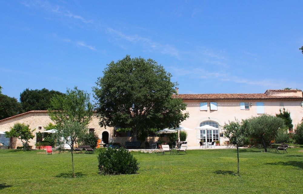 Le Moulin du Château 3 étoiles à Saint-Laurent-du-Verdon