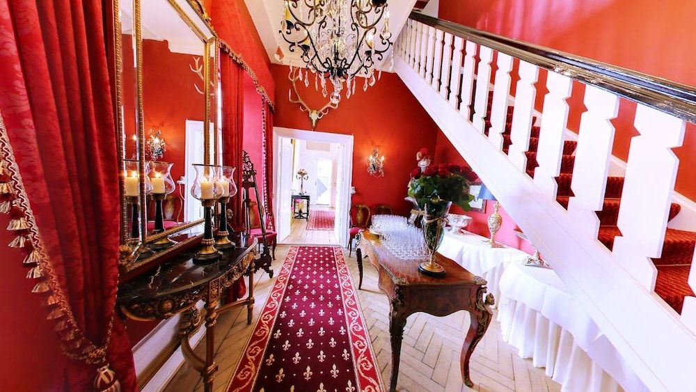Vraa Slotshotel 2