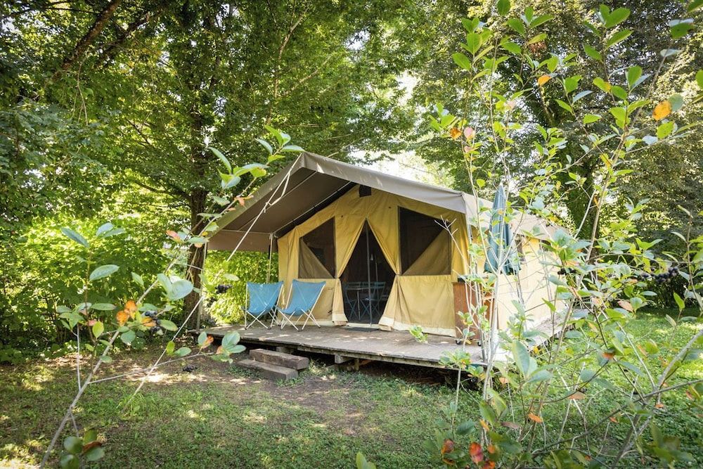 Huttopia Beaulieu sur Dordogne 3 estrellas en Beaulieu-sur-Dordogne