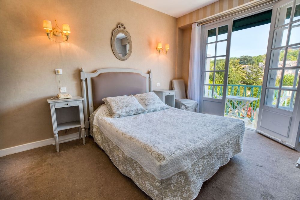 Hotel Le Quercy 2