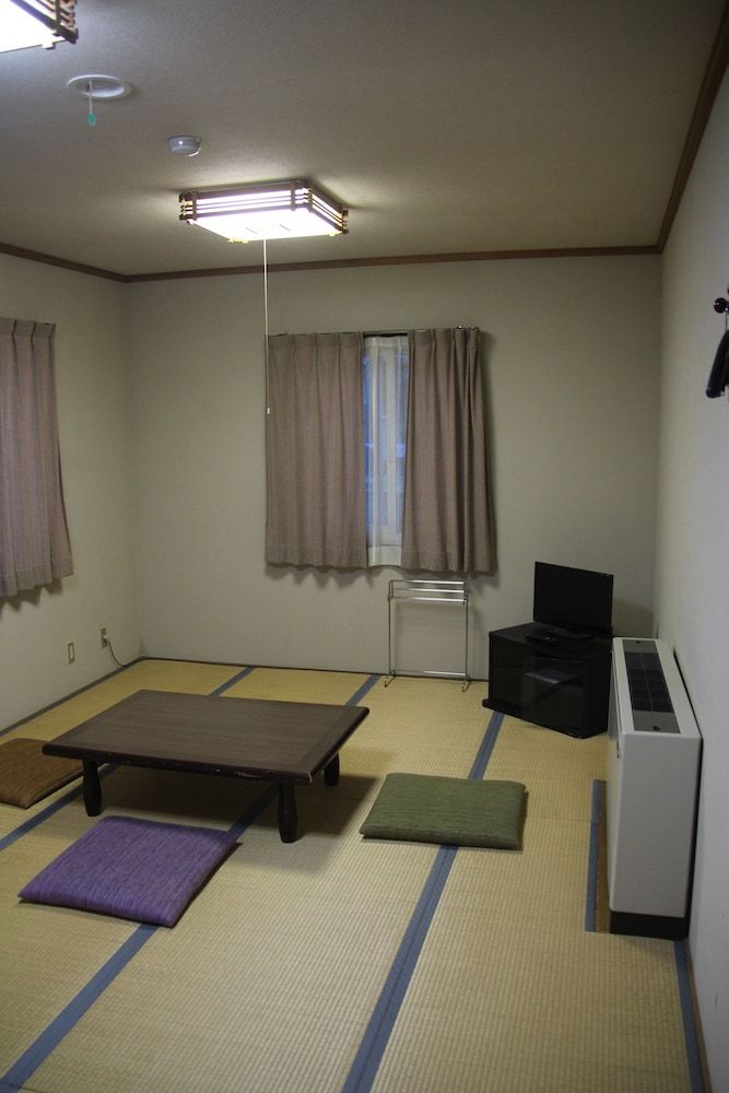 Madarao Mountain Lodge 2