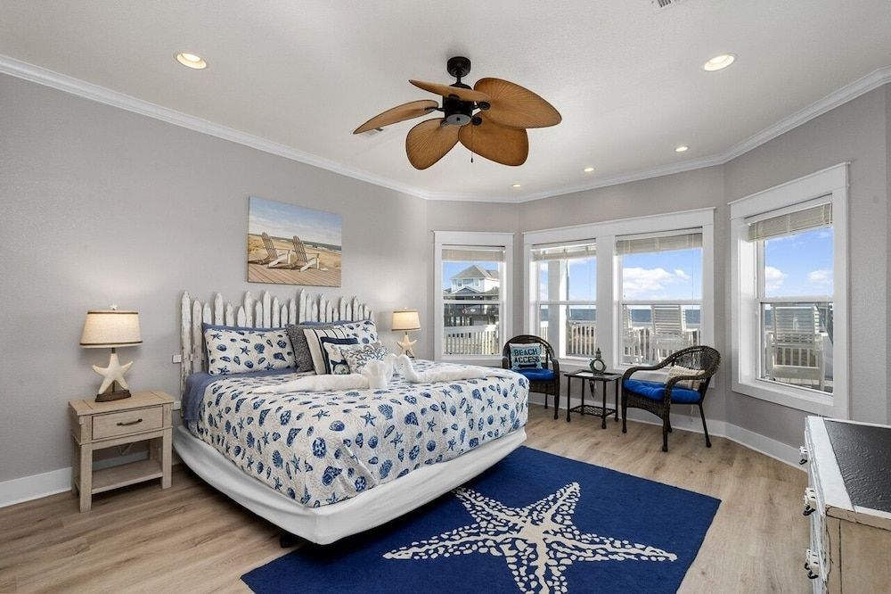 Shore Relaxin' 4 Bedroom Home by RedAwning 2