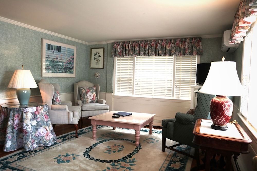 Whalewalk Inn and Spa 2