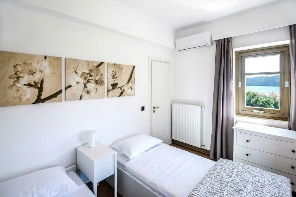 White Villas 2