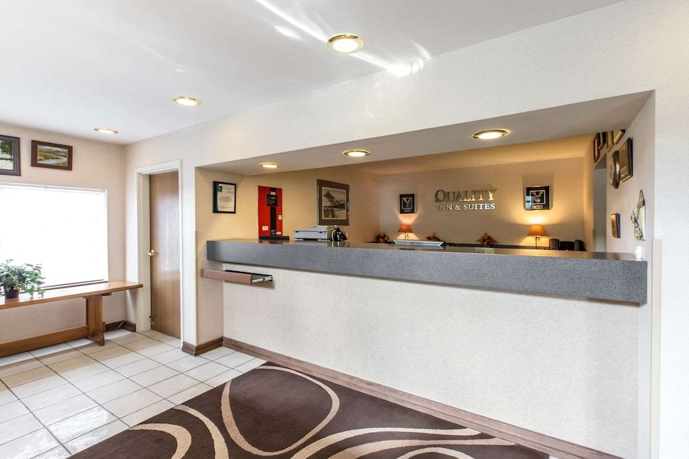 Quality Inn & Suites Silverthorne - Copper Mountain 2