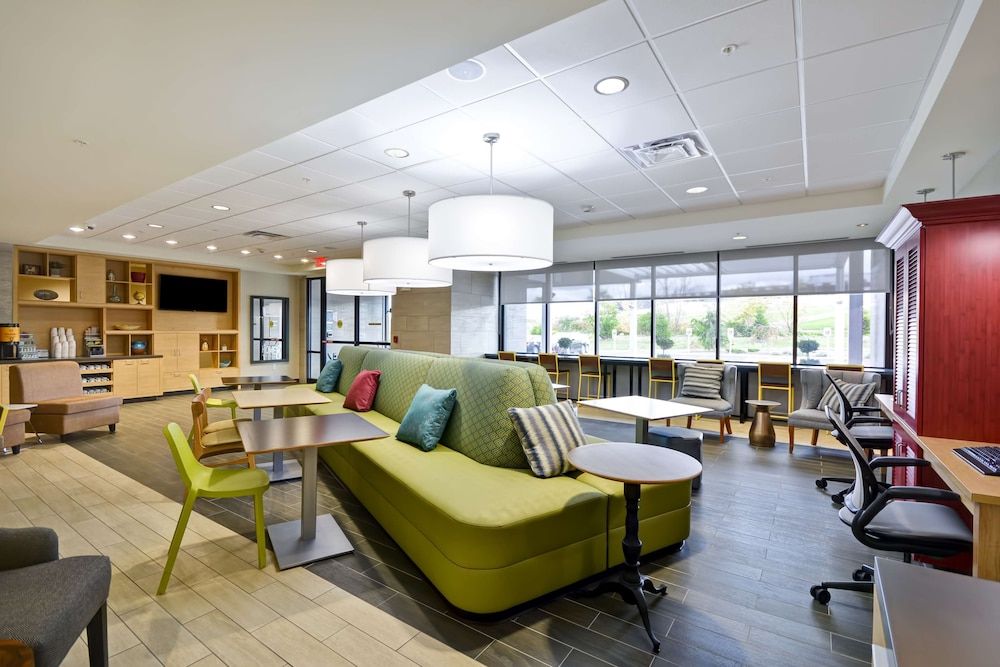 Home2 Suites by Hilton Oswego 2