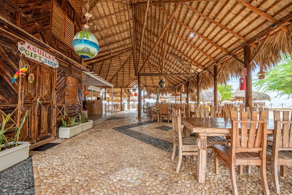 Glamping Ecolodge Cueva de las Águilas 3