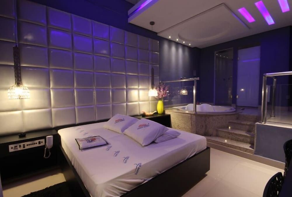 Motel Happy Night - Adults only 3