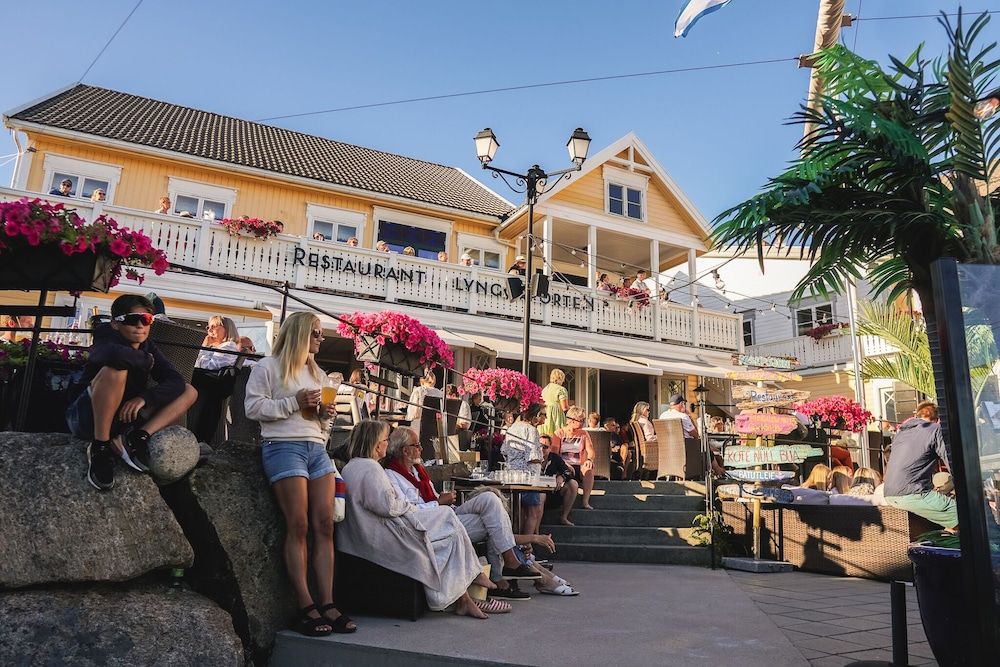 Hotel Lyngørporten 3 estrellas en Gjeving