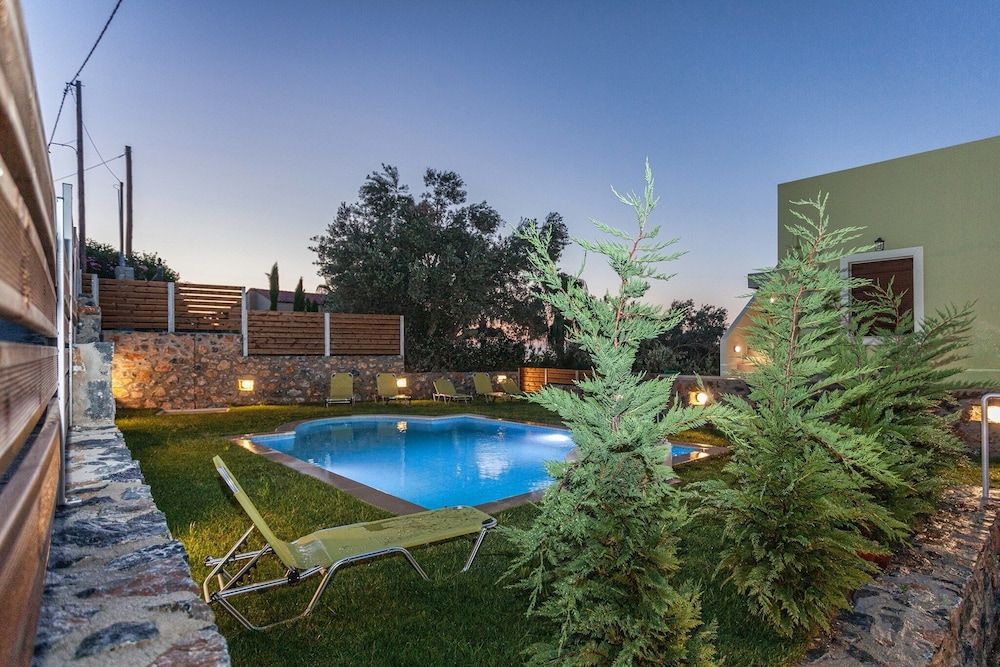 Mela Villas -1 estrellas en Maroulás