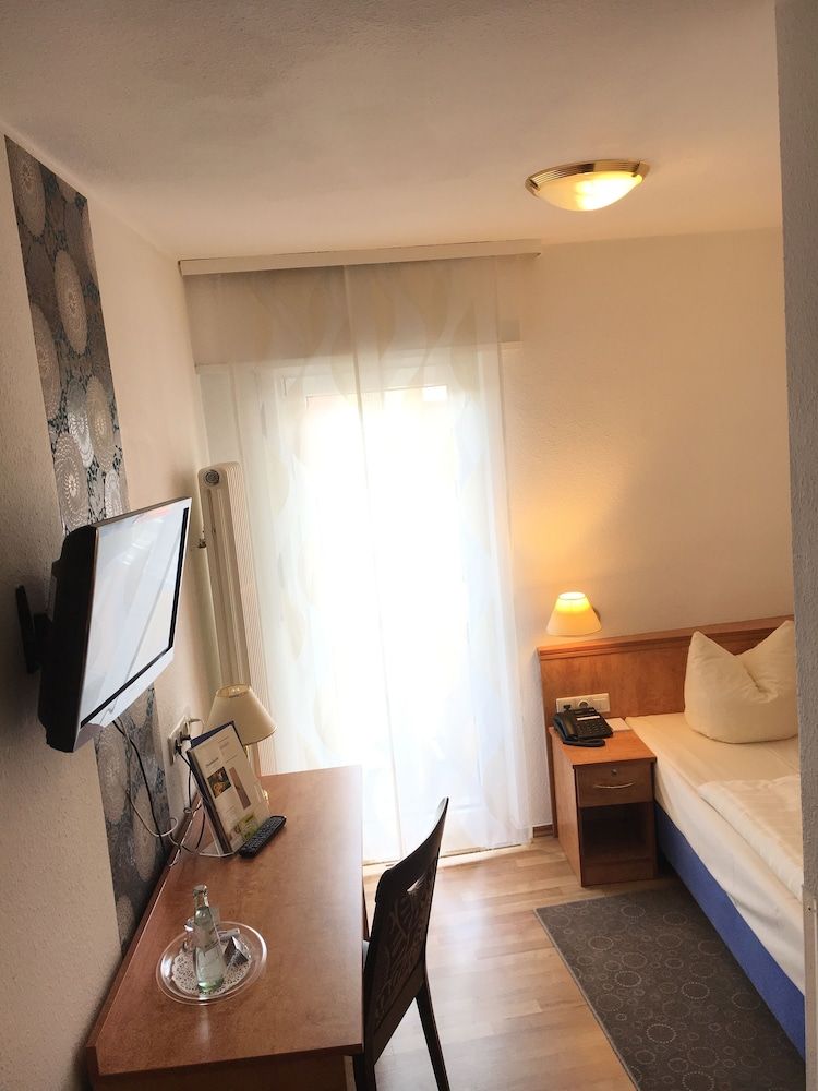 Hotel & Restaurant Ebnet 3