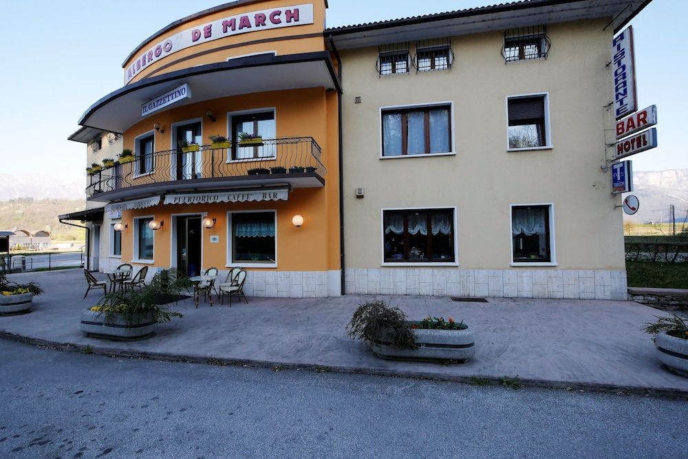 Albergo De March -1 estrelas em Farra dʼAlpago