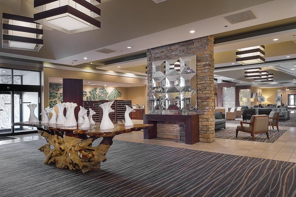 DoubleTree by Hilton Collinsville - St. Louis 3