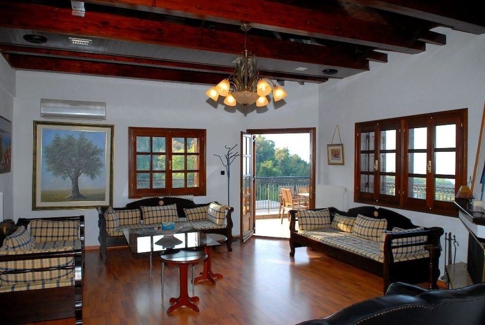 Aglaida Hotel 3
