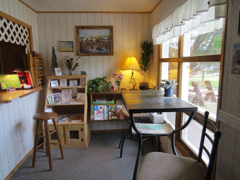 The Pines Country Inn 2