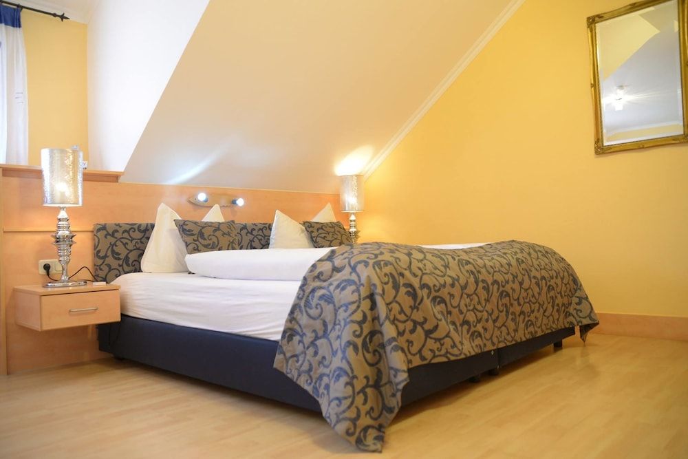 Hotel Grabinger 2