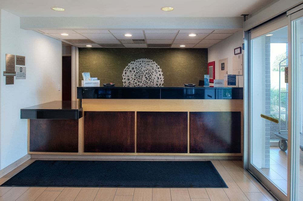 Fairfield Inn & Suites Dayton Troy 2