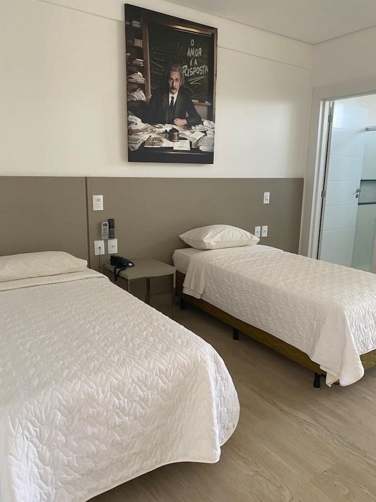 Hotel Primavera 2