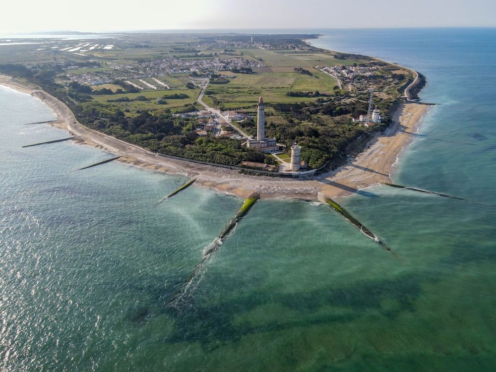 Camping Les Pérouses 4 estrelas em Saint-Clément-des-Baleines