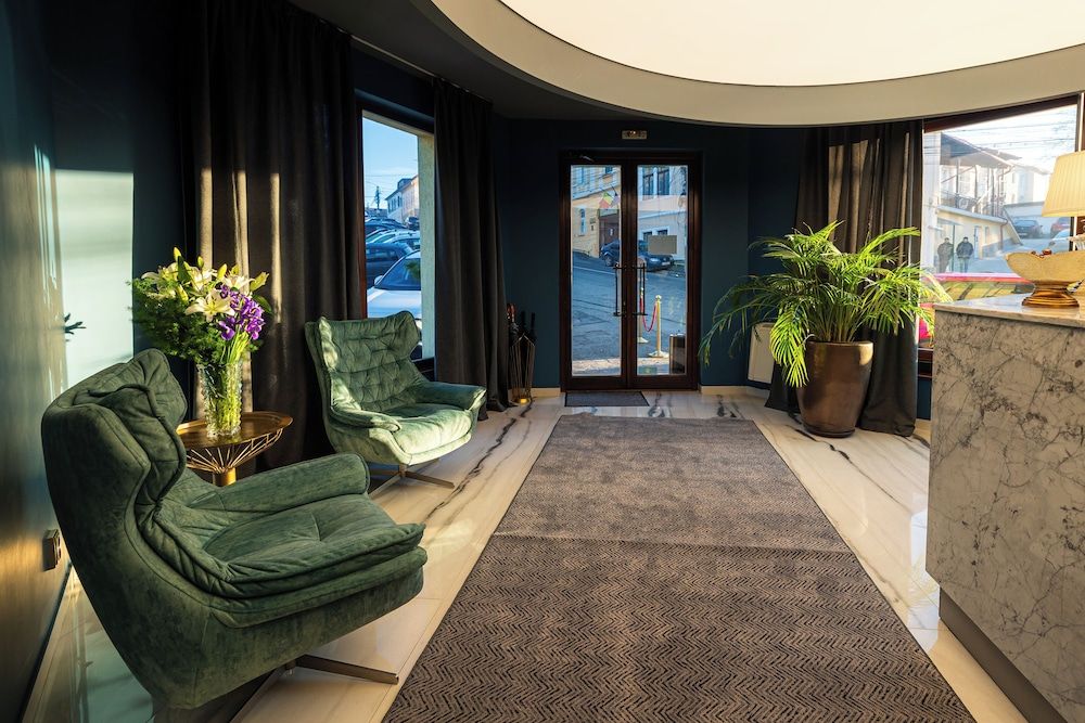Hotel Brilliant Plaza 2