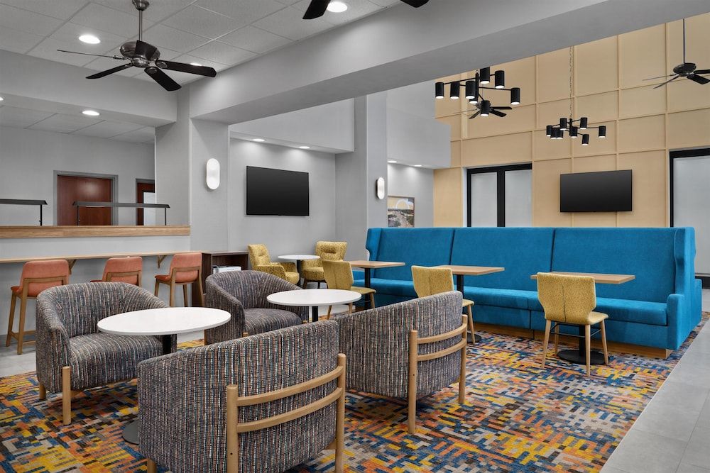 Hampton Inn & Suites Roswell 2