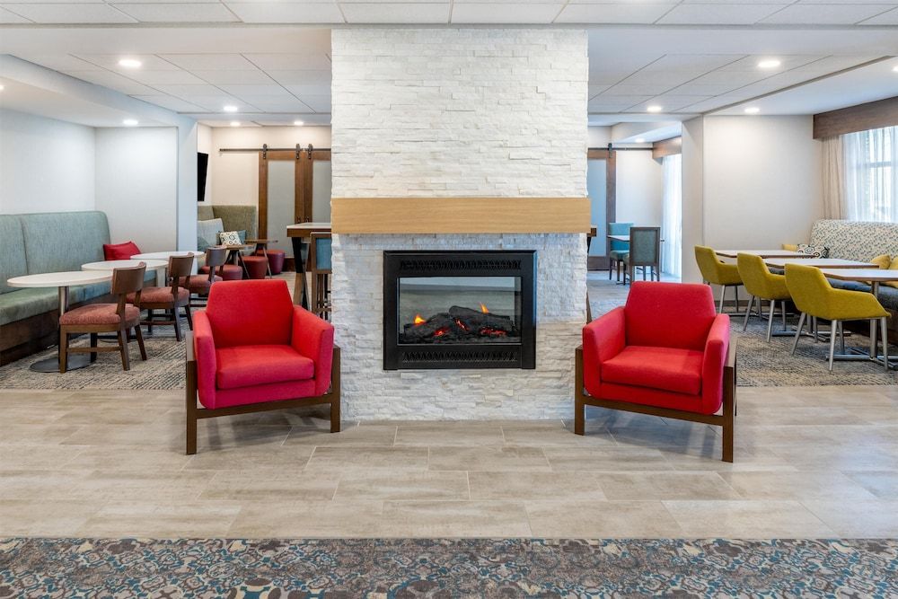 Hampton Inn Sheridan 2