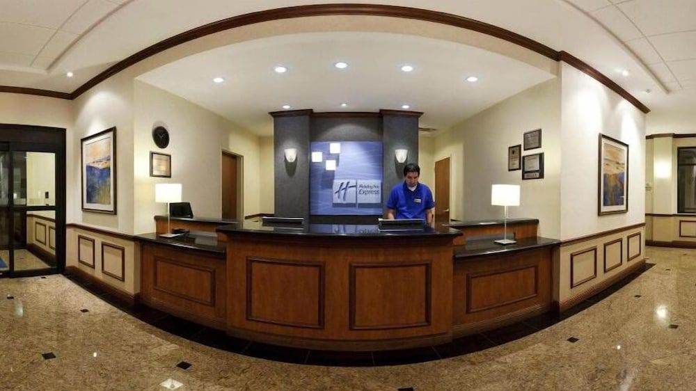 Holiday Inn Express Hotel & Suites Lake Okeechobee by IHG 3