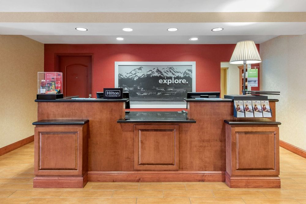 Hampton Inn & Suites Arcata 3