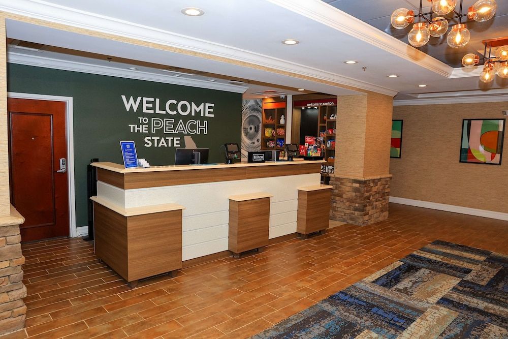 Hampton Inn Atlanta-Canton 3