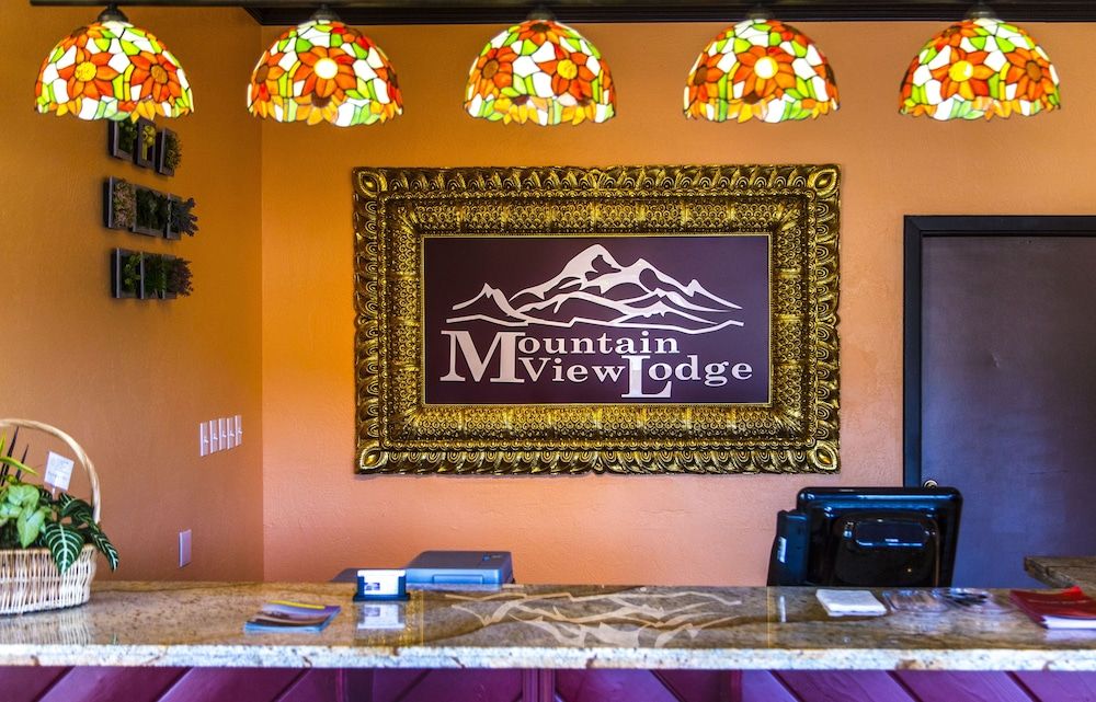 Mountain View Lodge 3
