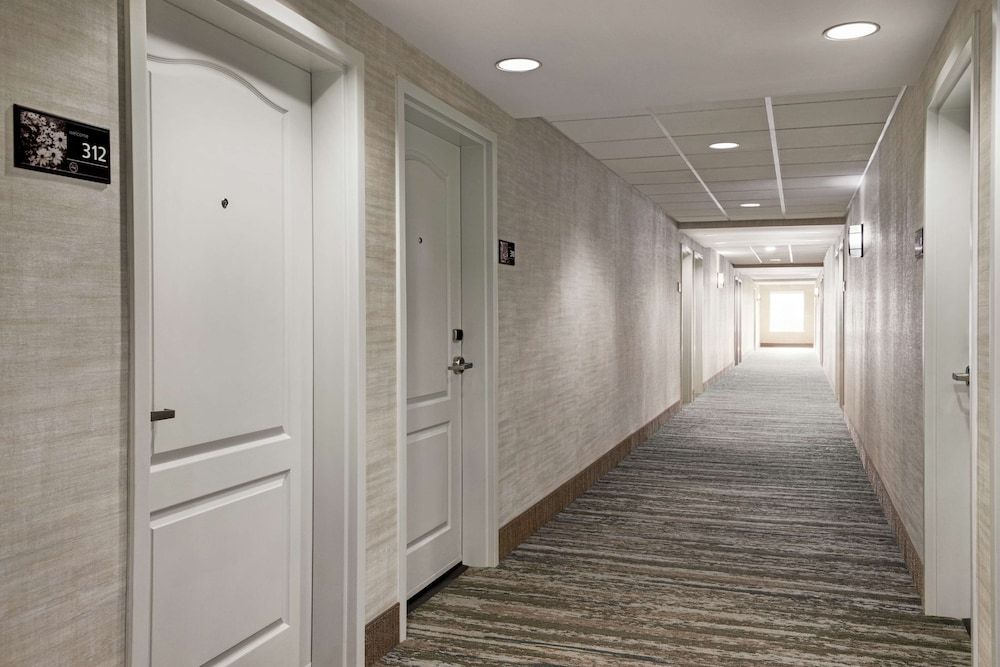 Hampton Inn New Albany 3