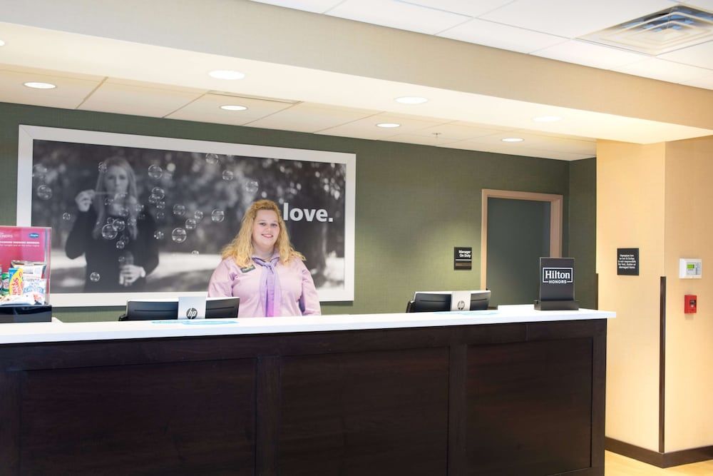 Hampton Inn Big Rapids 2