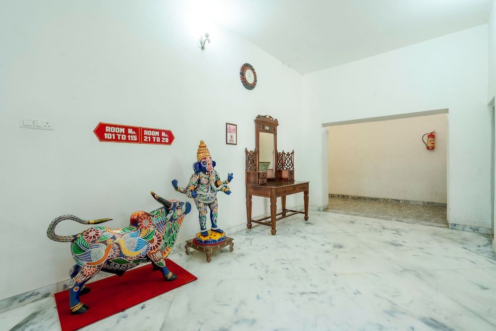 Hotel Chandrawati Palace 2