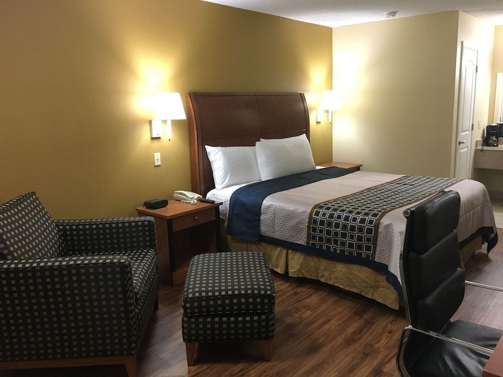 Navasota Inn 3