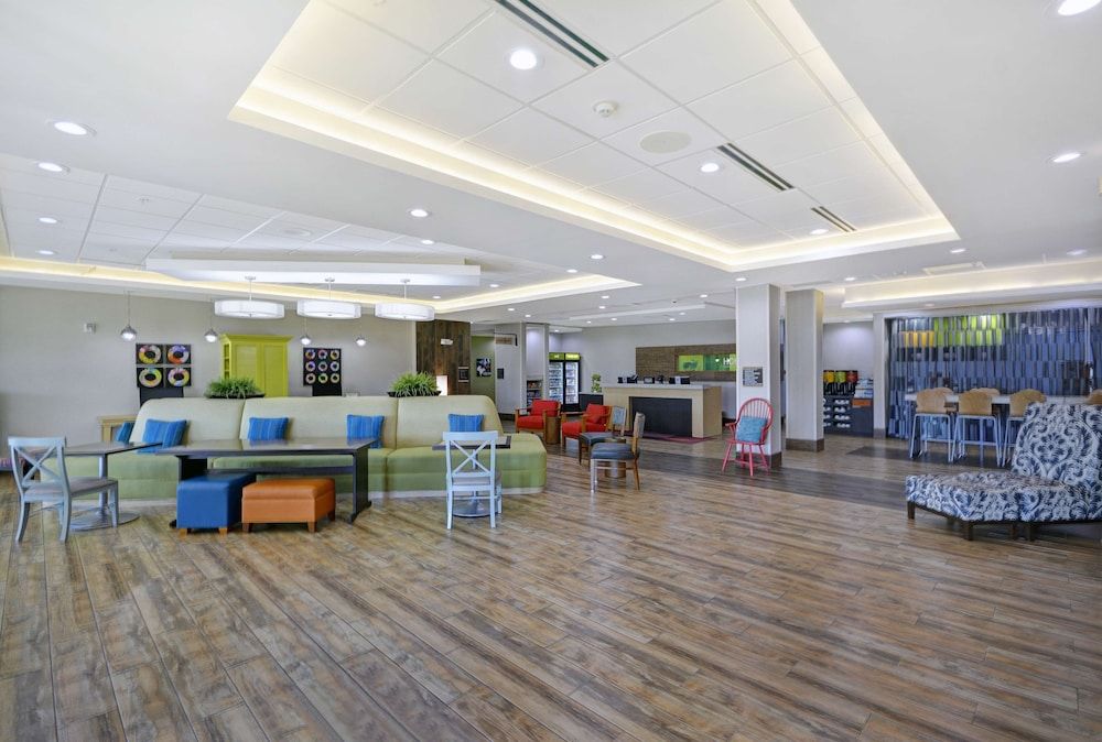 Home2 Suites by Hilton Dallas DeSoto 2
