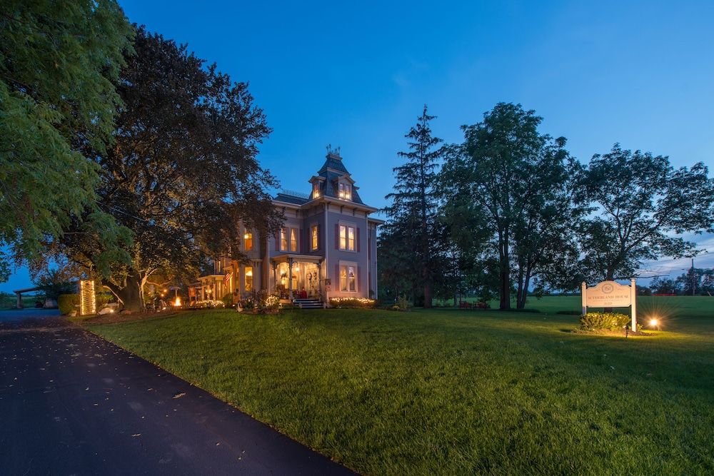 Sutherland House Victorian Bed & Breakfast -1 estrellas en Canandaigua