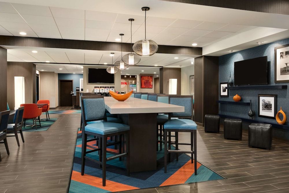Hampton Inn Kernersville 3