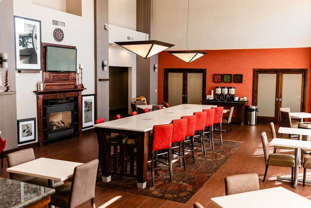 Hampton Inn & Suites Scottsbluff Conference Center 3
