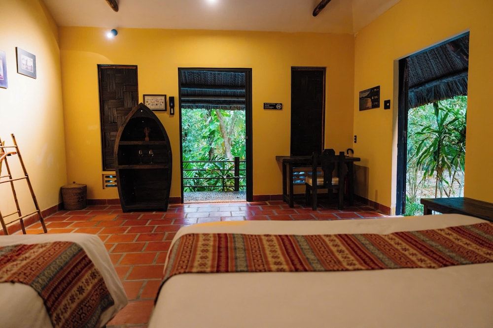 Whale Island Resort 3