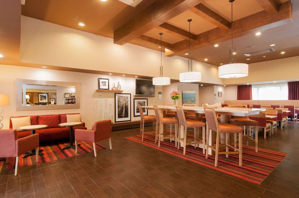 Hampton Inn Brevard 2