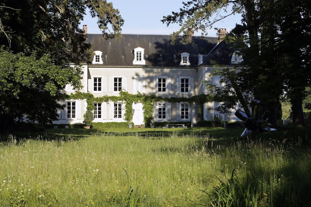 Château De La Resle - membre Design Hotels 4 estrelas em Montigny-la-Resle