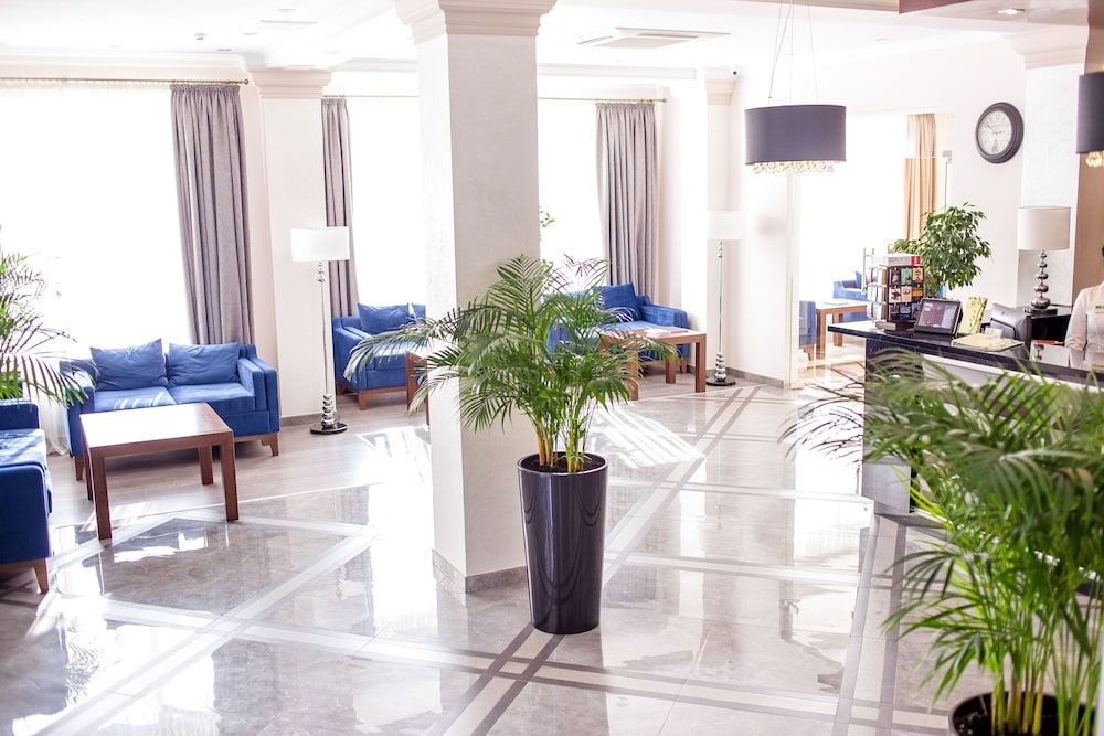 Green Park Hotel 2