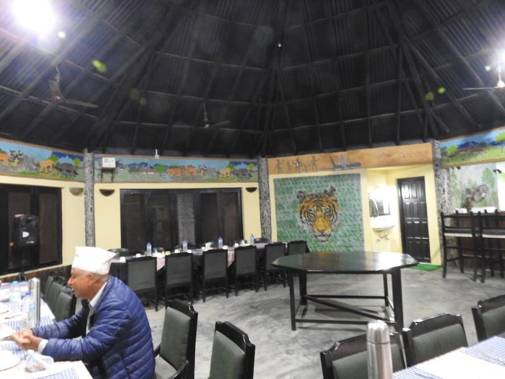 Rhino Lodge Bardia 2