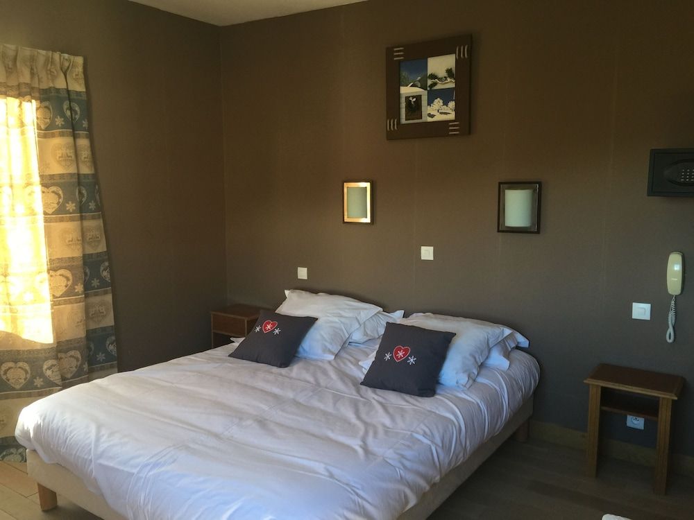 Hotel Chastellares 2