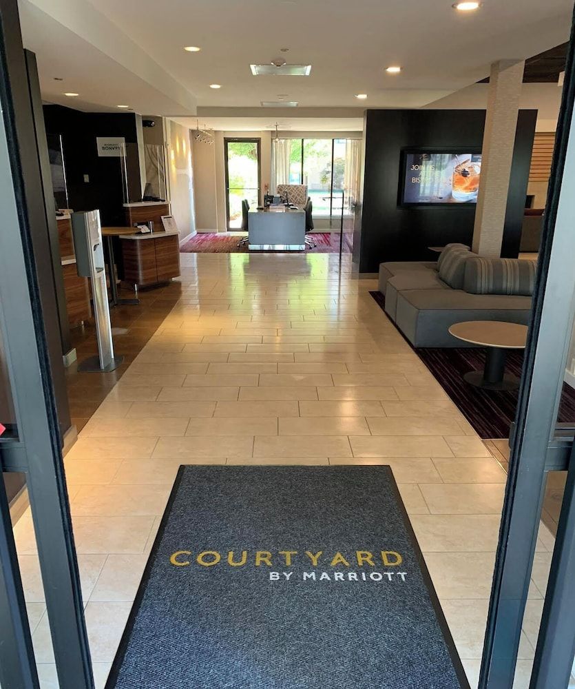 Courtyard by Marriott Fishkill 3