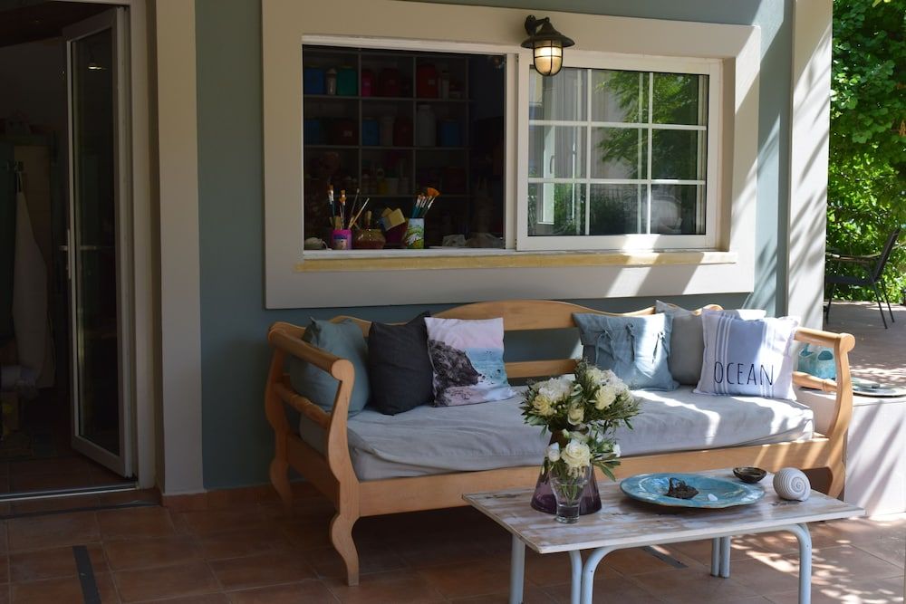 Simatos Apartments and Studios 2