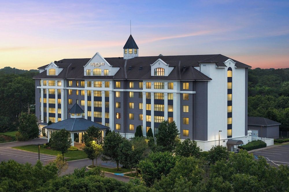 Courtyard by Marriott Long Island MacArthur Airport 3 stelle a Ronkonkoma