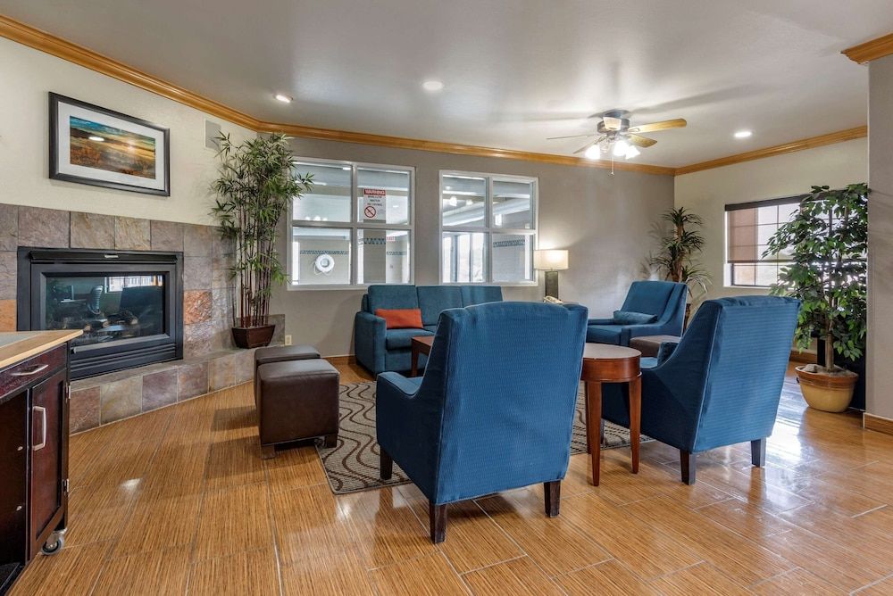 Comfort Inn & Suites Fruita - Grand Junction 3
